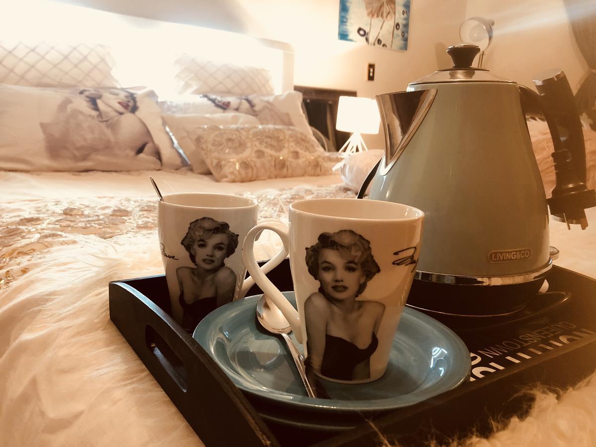 Frühstückspension Breakfast At Tiffanys 4*